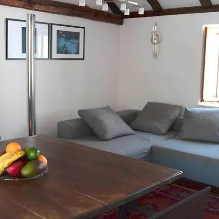 Villa Oceanus *